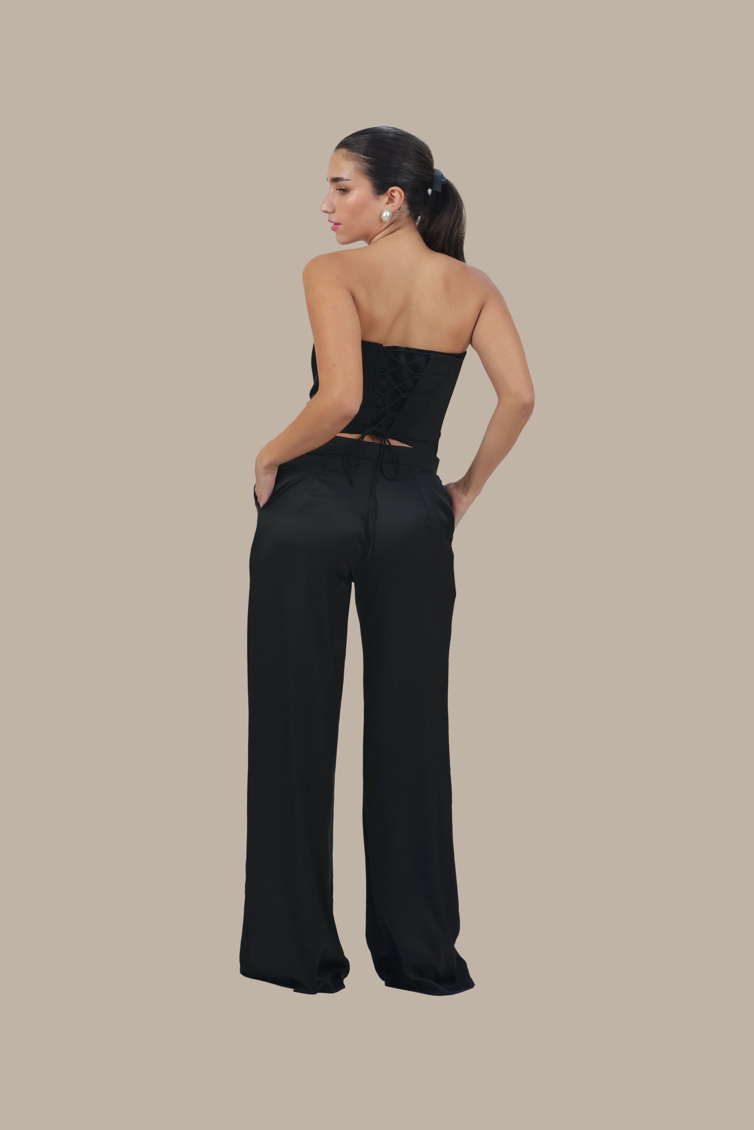 Old Money Vibe - Women's Silk Statement Set